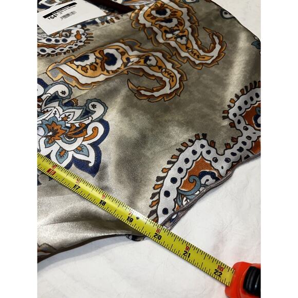 Bucketlist Spring Summer V Neck Paisley Dress--Women's Large--Ruched Waist - Picture 9 of 12